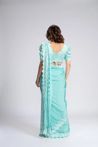 Queen's Necklace Embroidered Pre-Draped Saree Set Queen's Necklace Embroidered Pre-Draped Saree Set