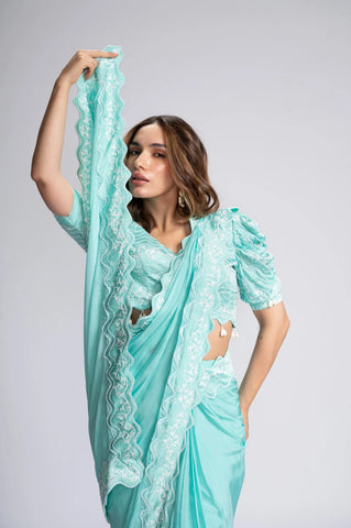 Queen's Necklace Embroidered Pre-Draped Saree Set Queen's Necklace Embroidered Pre-Draped Saree Set